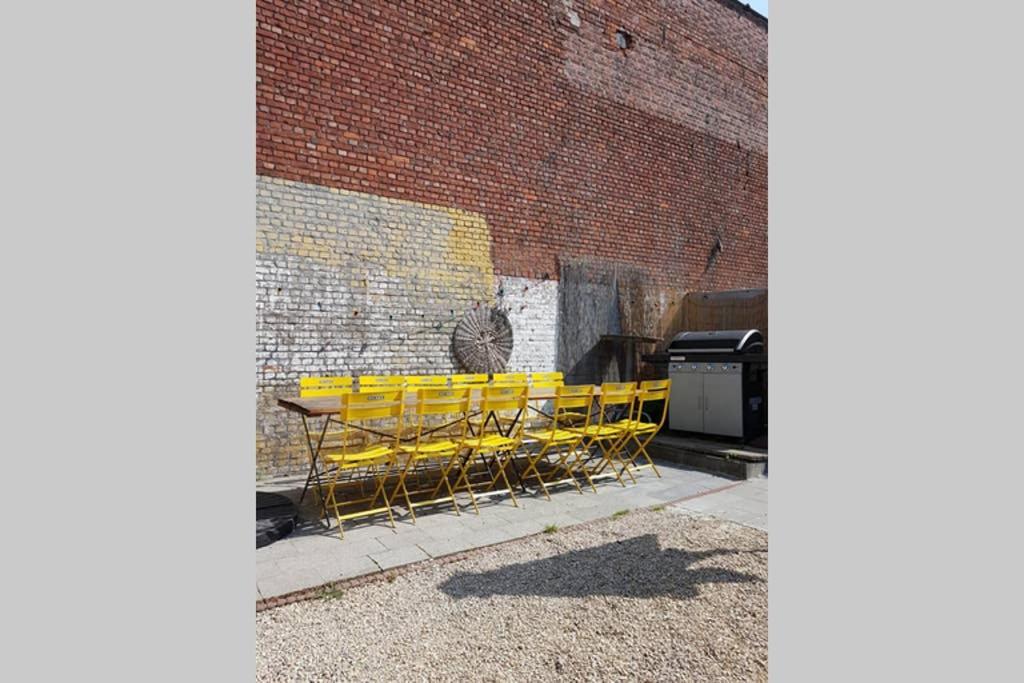 Vakantiewoning In Mol Centrum Met Eigen Bar "Casacuriosa" المظهر الخارجي الصورة